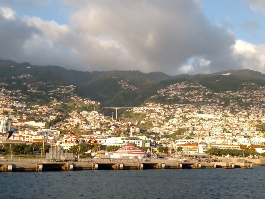 Funchal-madeira-harbor-from-ship