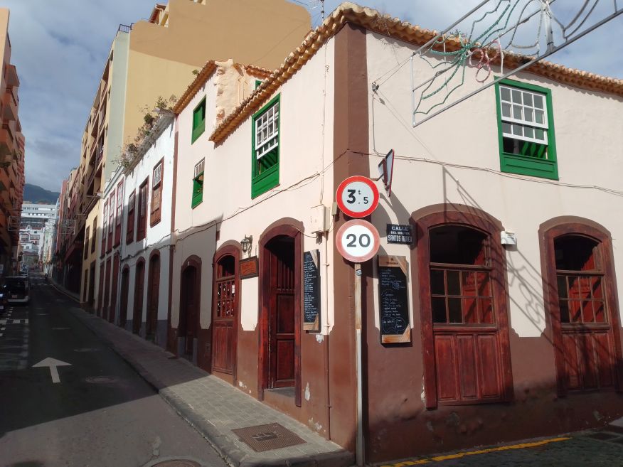 La-Palma-Canary-Islands-Spain-street