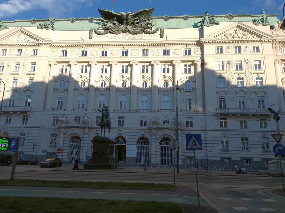 vienna government building