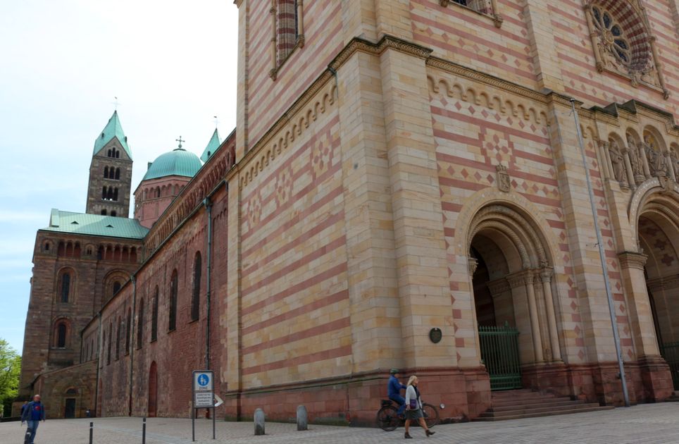 Speyer cathedral entrance Rheinland Pfalz