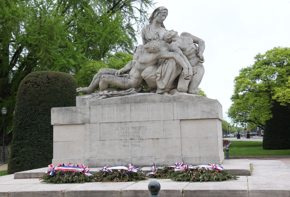 statue republic france strasbourg